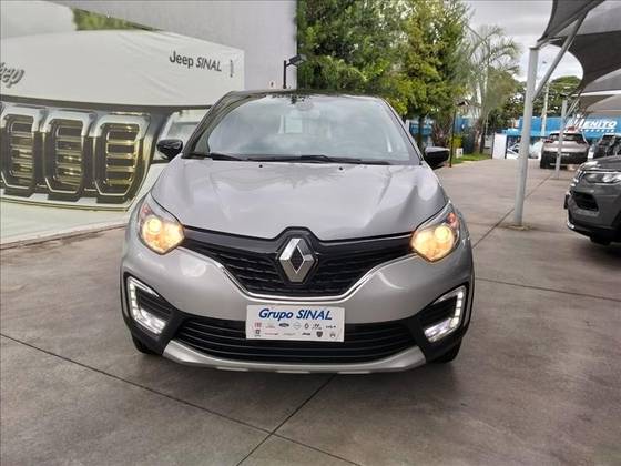 RENAULT CAPTUR 1.6 16V SCE FLEX INTENSE X-TRONIC RENAULT CAPTUR 1.6 16V SCE FLEX INTENSE X-TRONIC